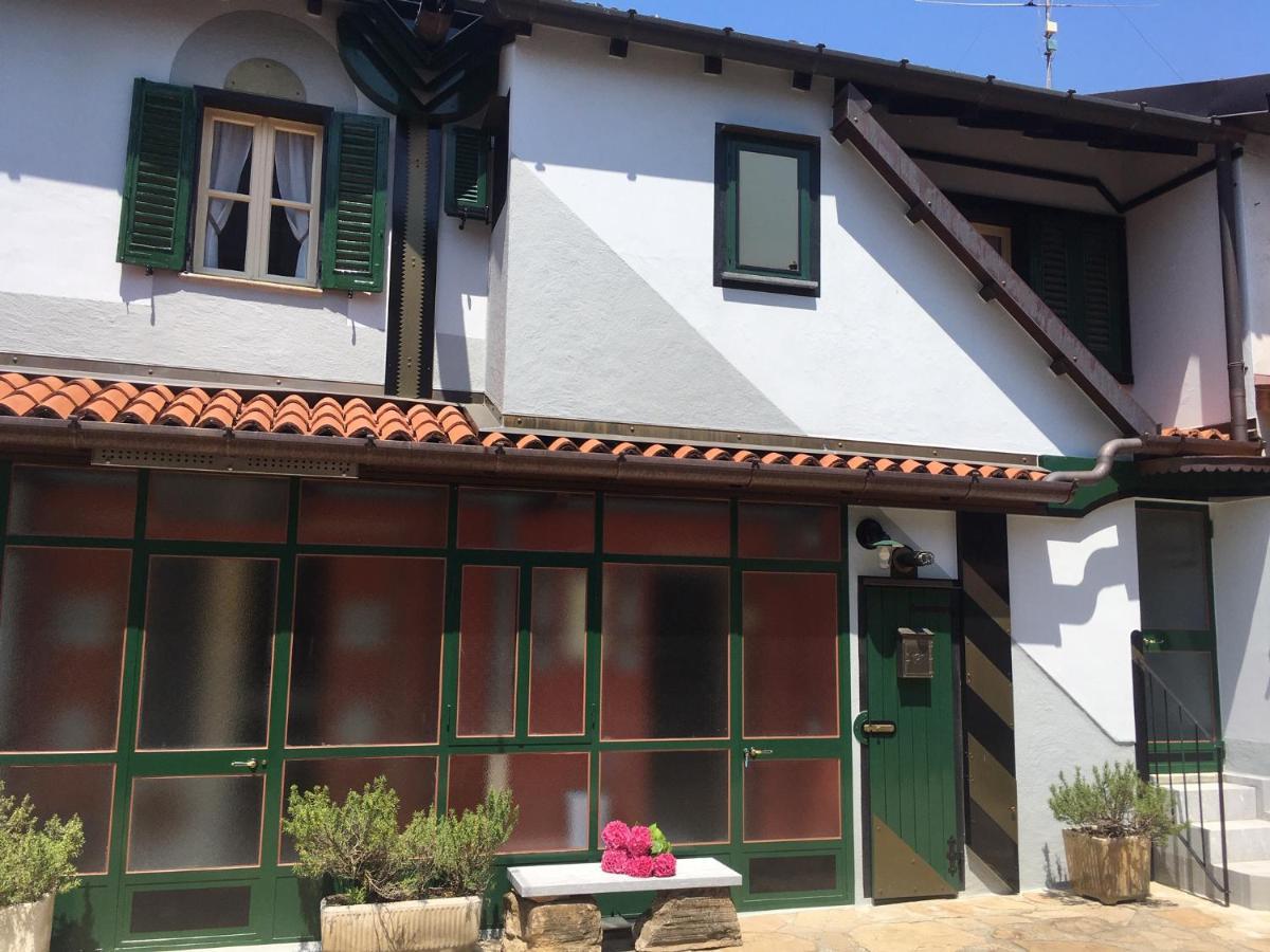 The Montevecchia Home - Frida Apartment Экстерьер фото
